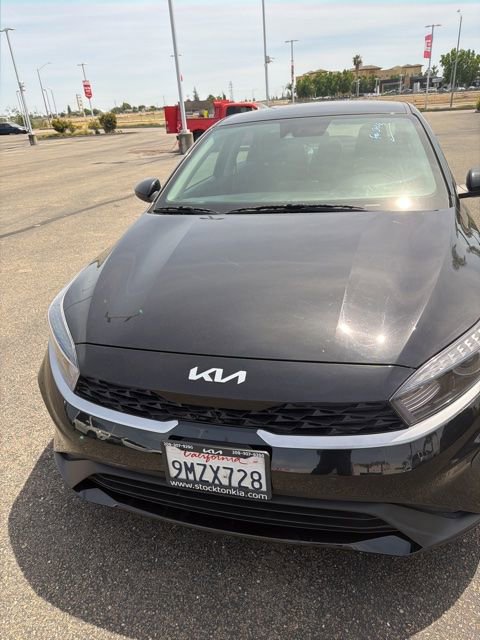 Used 2024 Kia Forte LXS FWD image 3