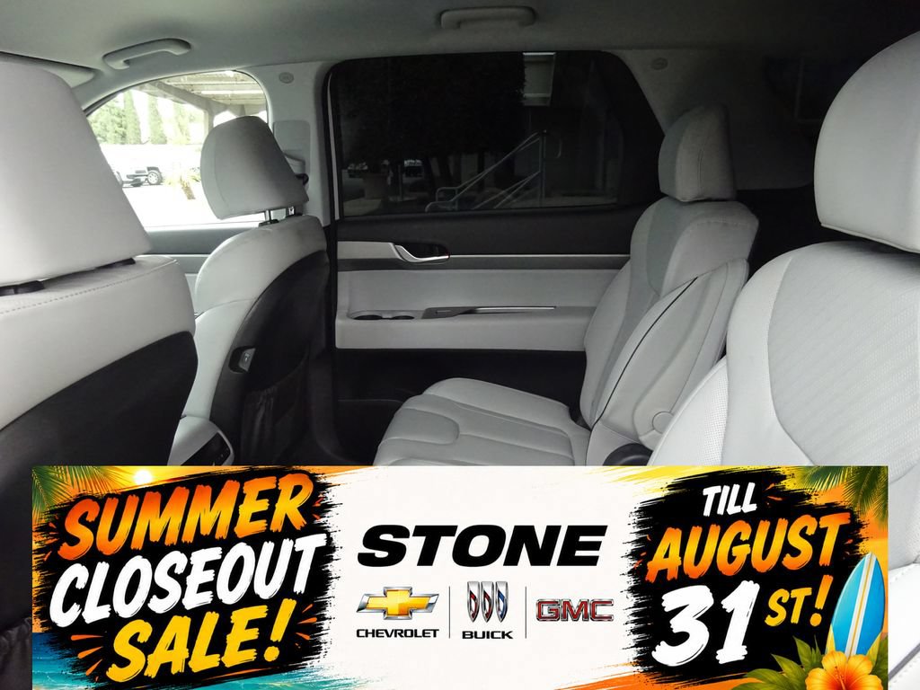 Used 2025 Hyundai Palisade SEL FWD image 19