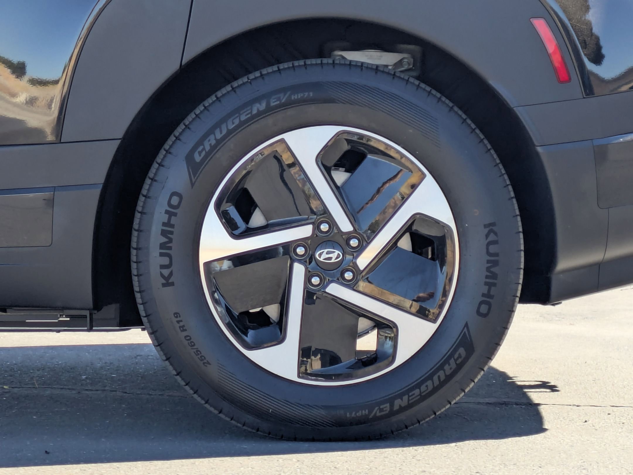 New 2026 Hyundai Ioniq 9 S image 7