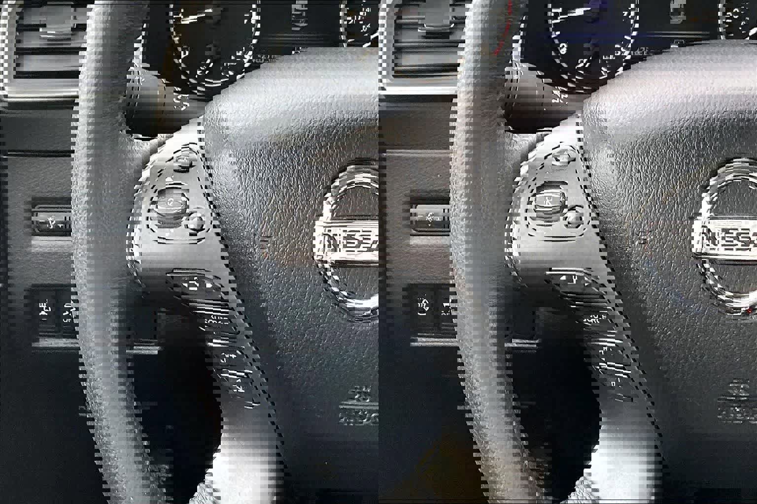 Used 2020 Nissan Murano SL image 25