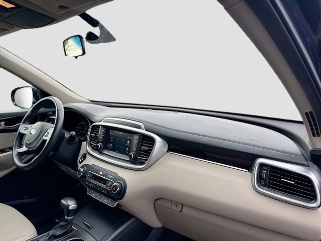 Used 2020 Kia Sorento S image 31