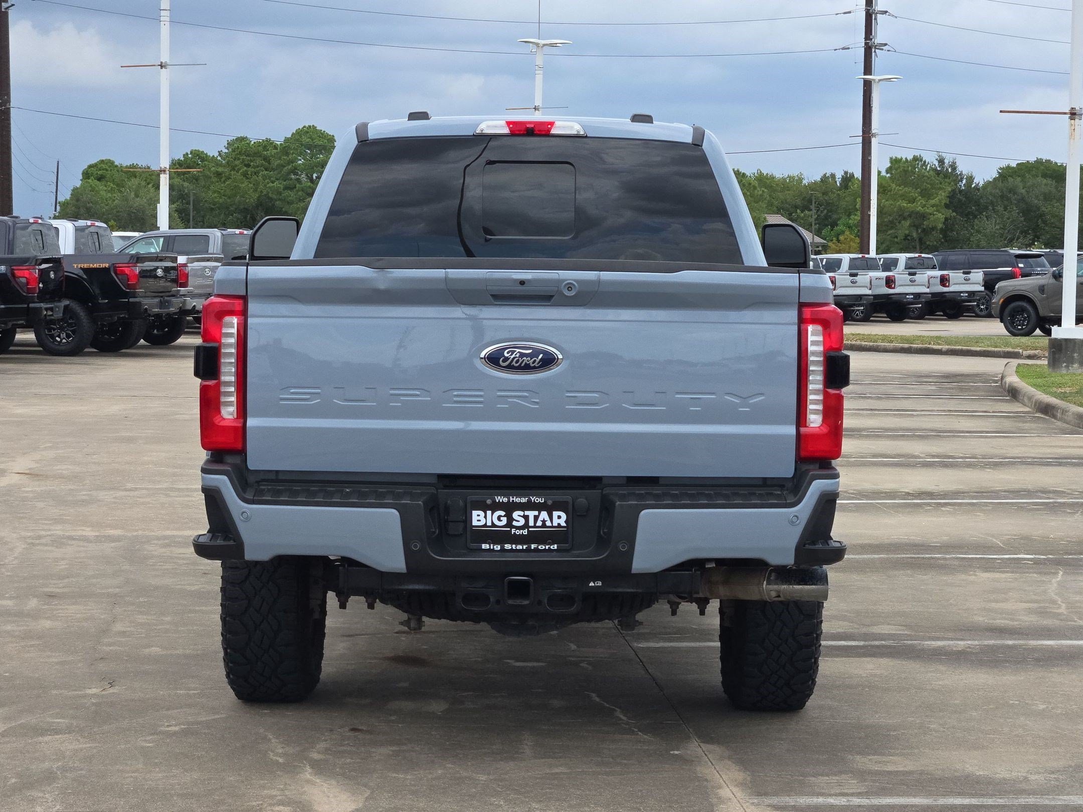 Used 2024 Ford F250 Lariat w/ Lariat Ultimate Package AWD/4WD image 6