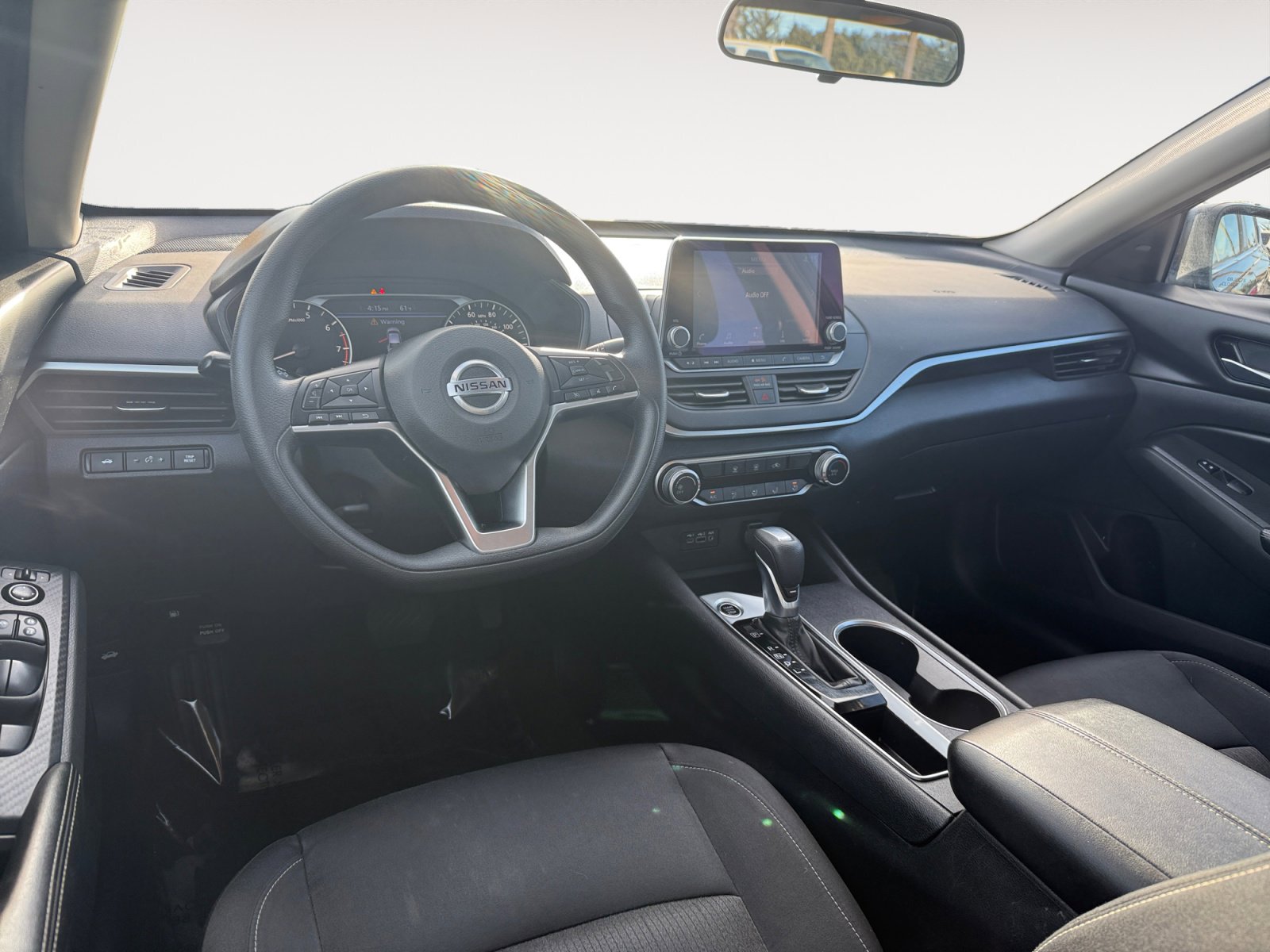 Used 2022 Nissan Altima 2.5 SV image 15