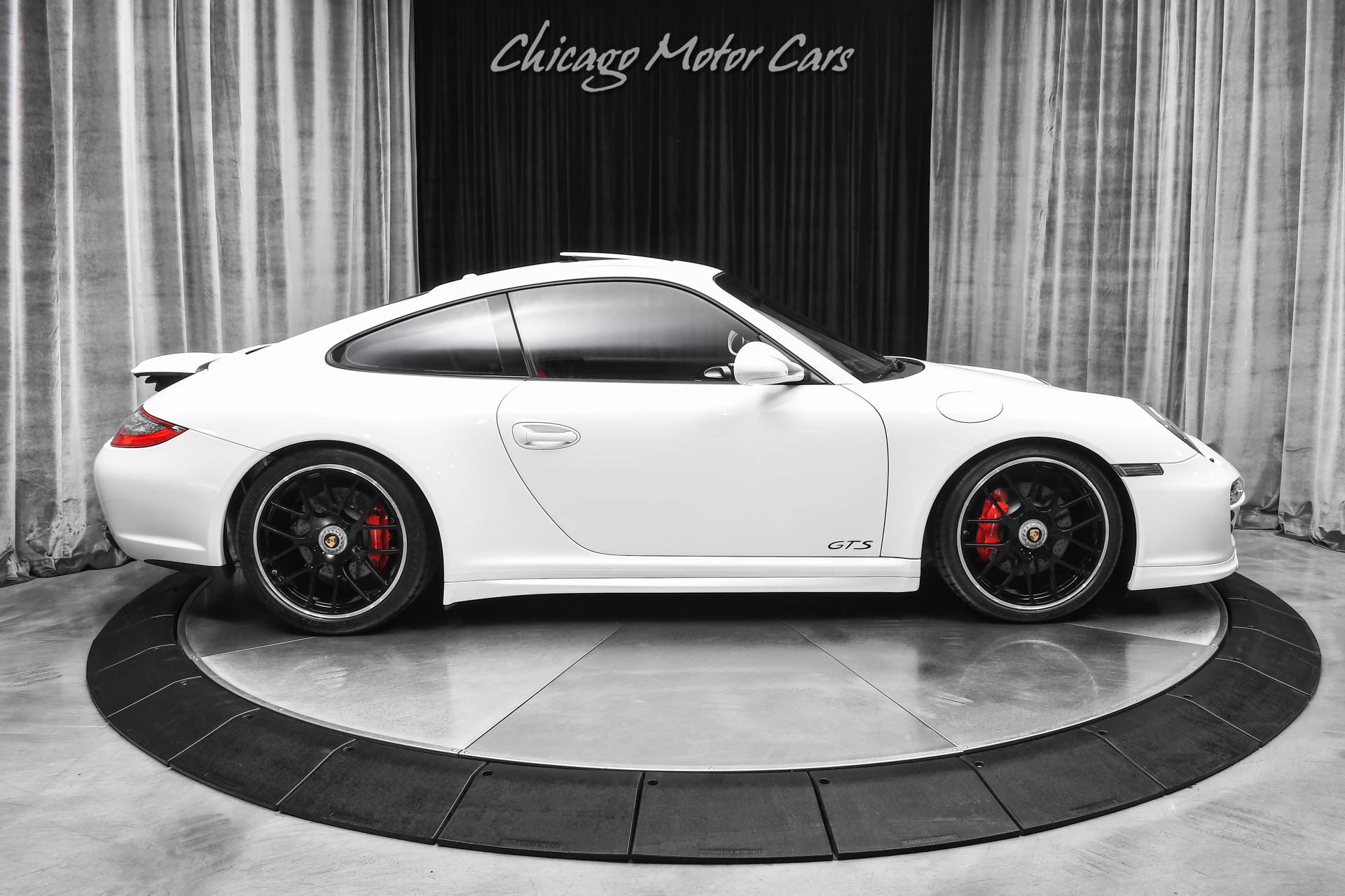 Used 2011 Porsche 911 Carrera GTS image 40