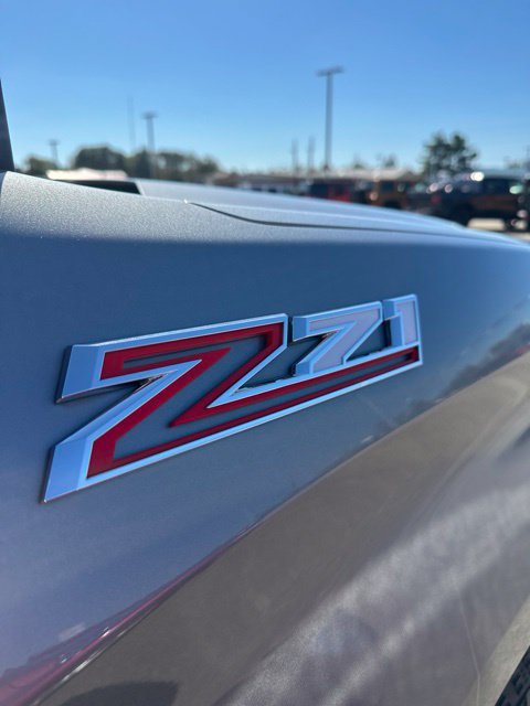 Used 2023 Chevrolet Silverado 1500 LTZ w/ LTZ Premium Package AWD/4WD image 12