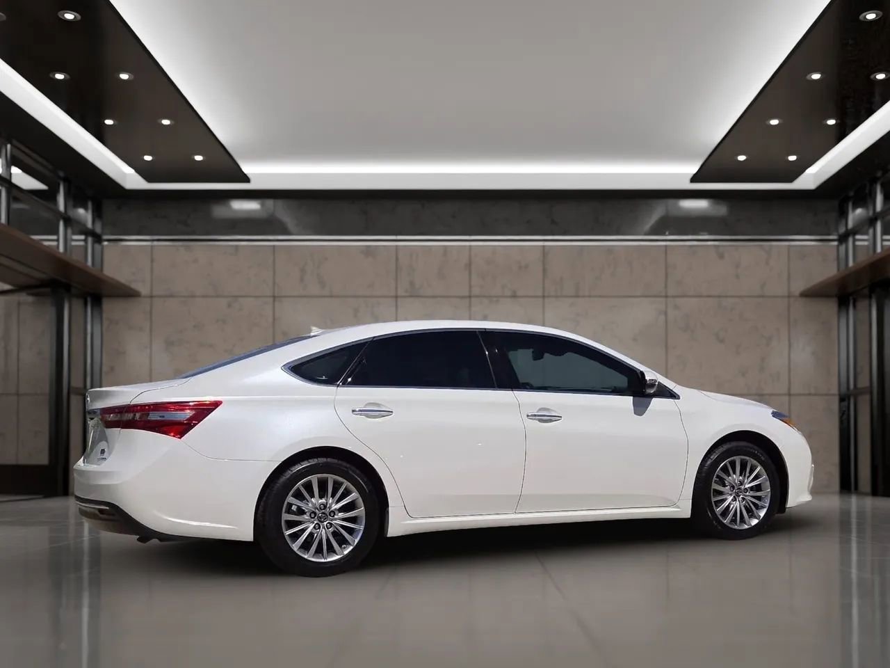 Used 2017 Toyota Avalon XLE Premium FWD image 8