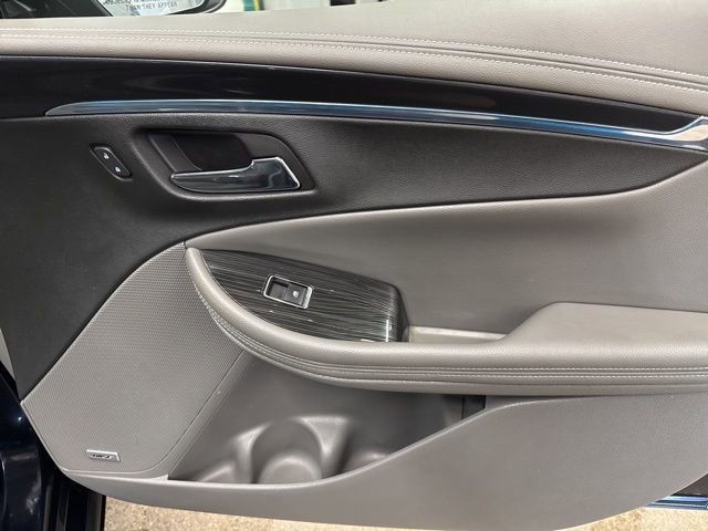 Used 2018 Chevrolet Impala Premier FWD image 25