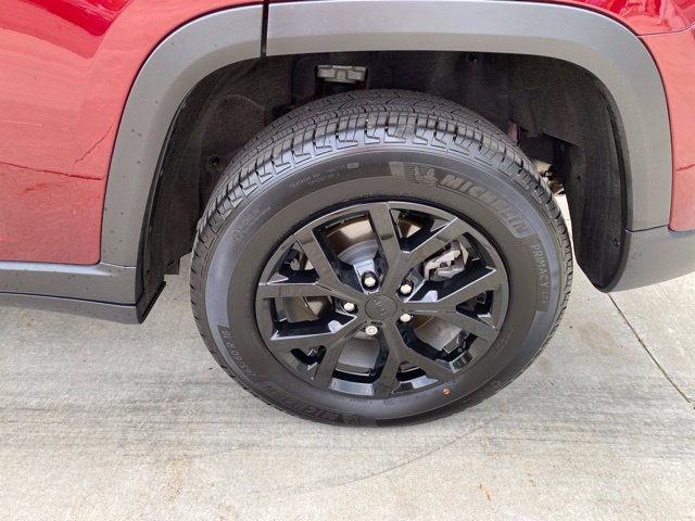 Certified 2023 Jeep Grand Cherokee Limited AWD/4WD image 14