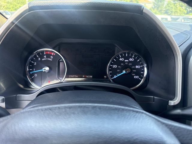 Used 2022 Ford F250 Lariat w/ Lariat Ultimate Package AWD/4WD image 39