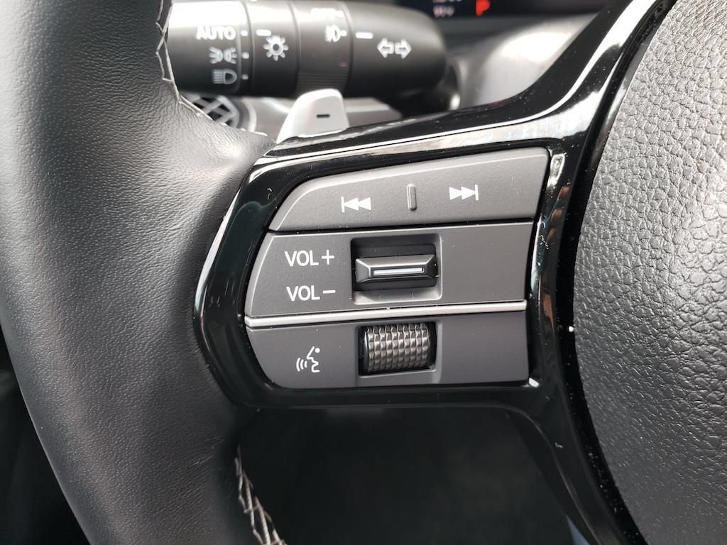 Certified 2025 Acura Integra A-Spec FWD image 15