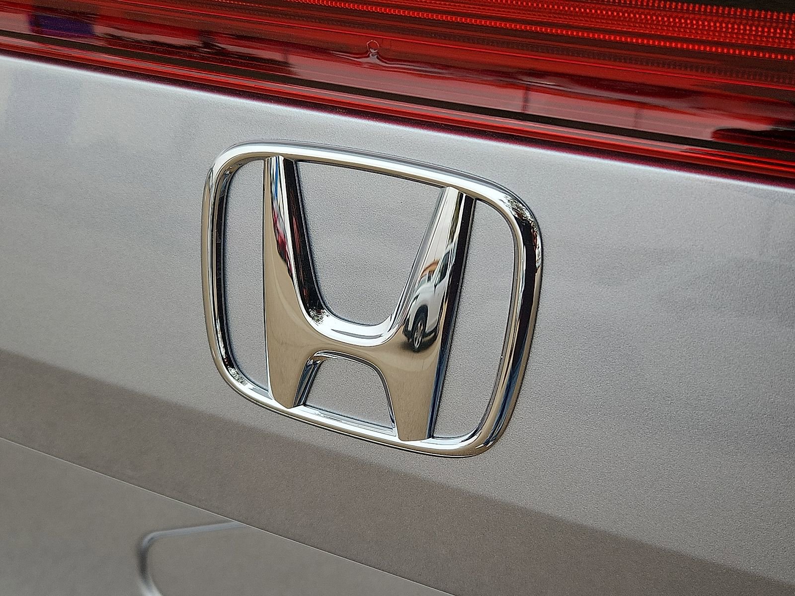 New 2026 Honda Civic Sport Touring image 9