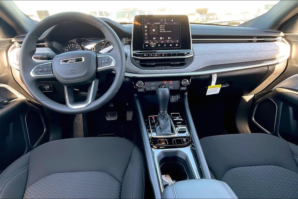 New 2025 Jeep Compass Sport AWD/4WD image 5