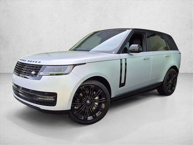 Used 2025 Land Rover Range Rover SE AWD/4WD image 1
