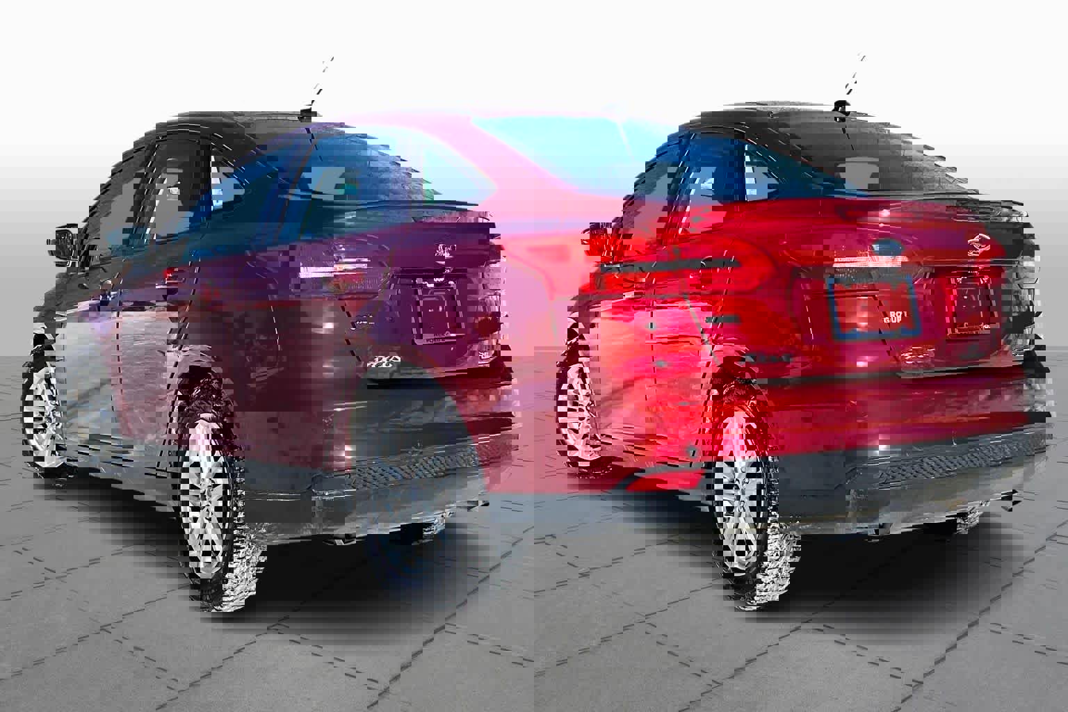 Used 2015 Ford Focus SE image 12