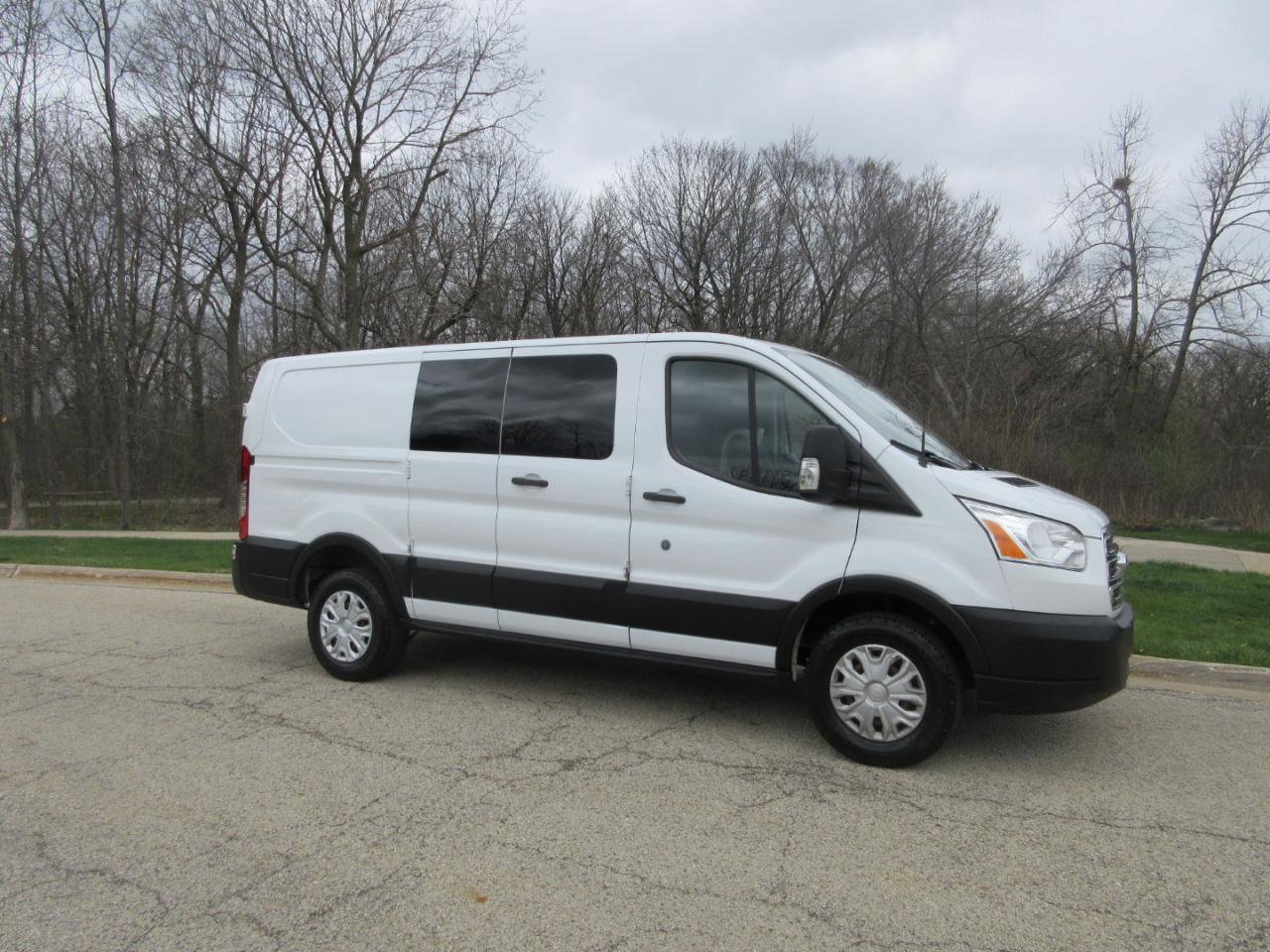 Used 2019 Ford Transit 250 130 Low Roof w/ Interior Upgrade Package RWD image 4