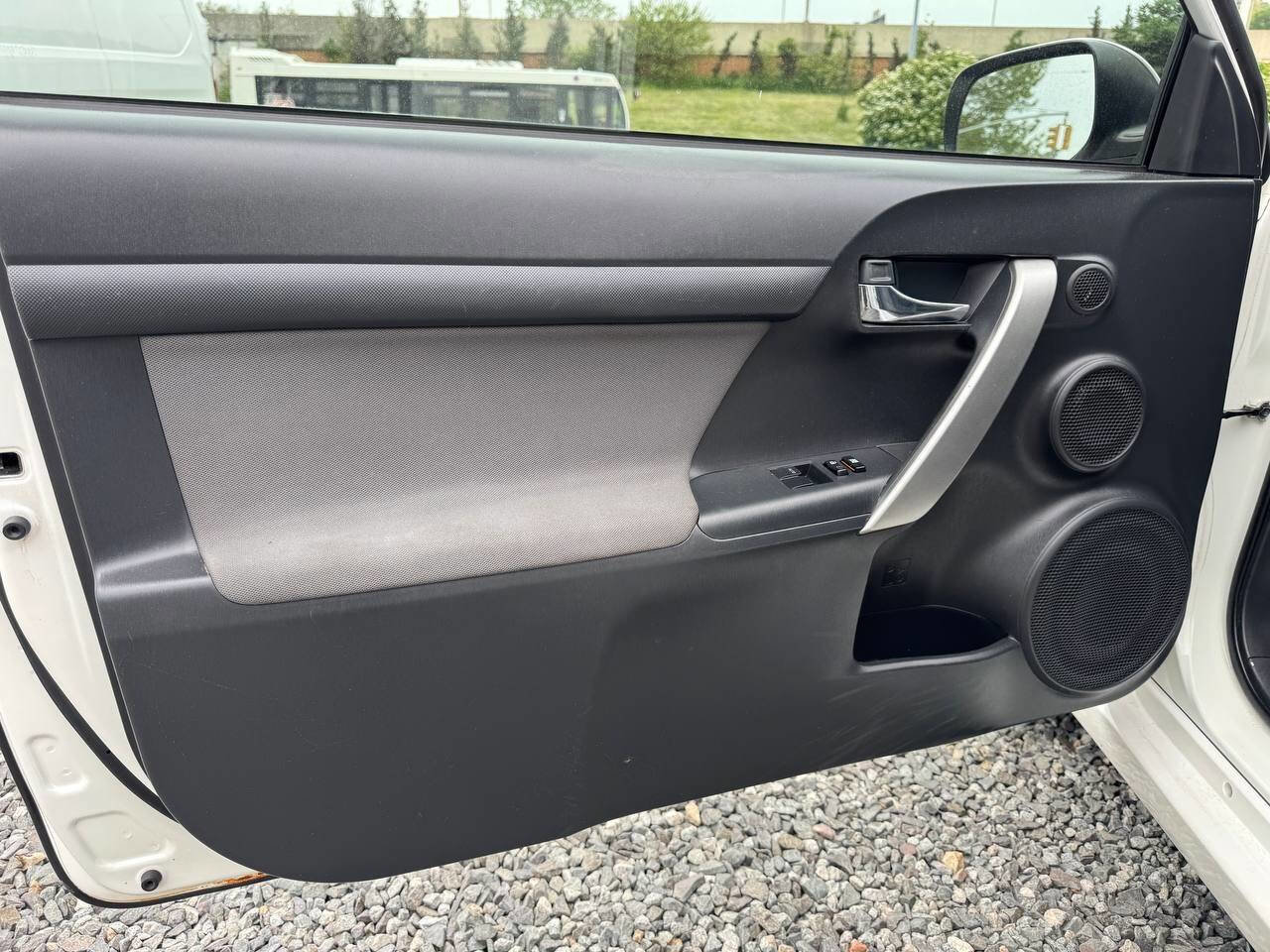 Used 2016 Scion tC FWD image 21