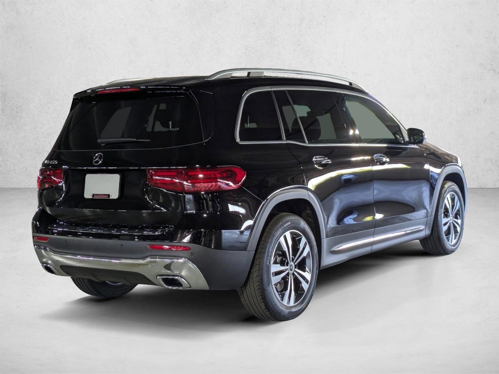 Certified 2025 Mercedes-Benz GLB 250 image 5