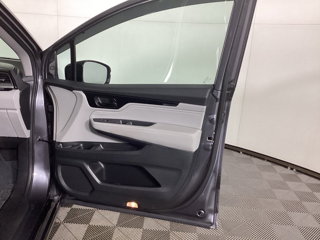 Used 2019 Honda Odyssey Elite image 8