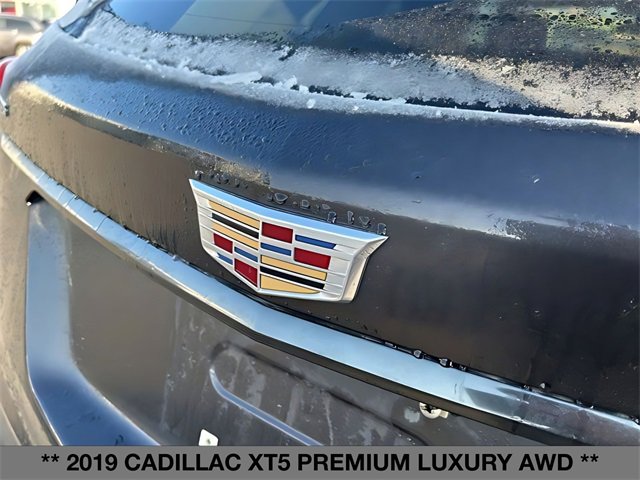 Used 2019 Cadillac XT5 Premium Luxury w/ LPO, Black Ice Package image 13