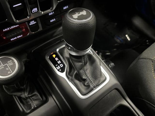 Used 2024 Jeep Wrangler Unlimited image 19