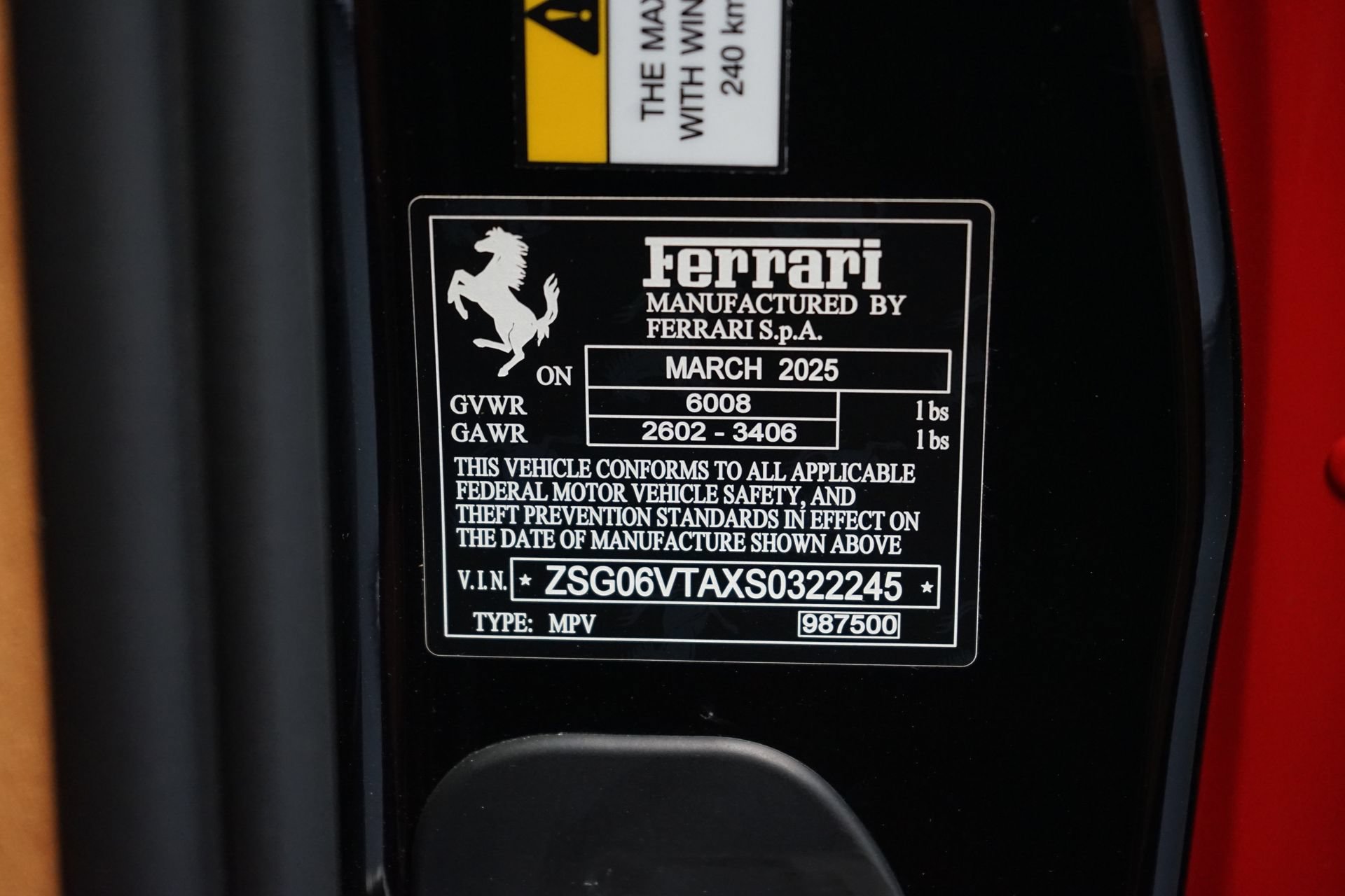 Used 2025 Ferrari Purosangue AWD/4WD image 36