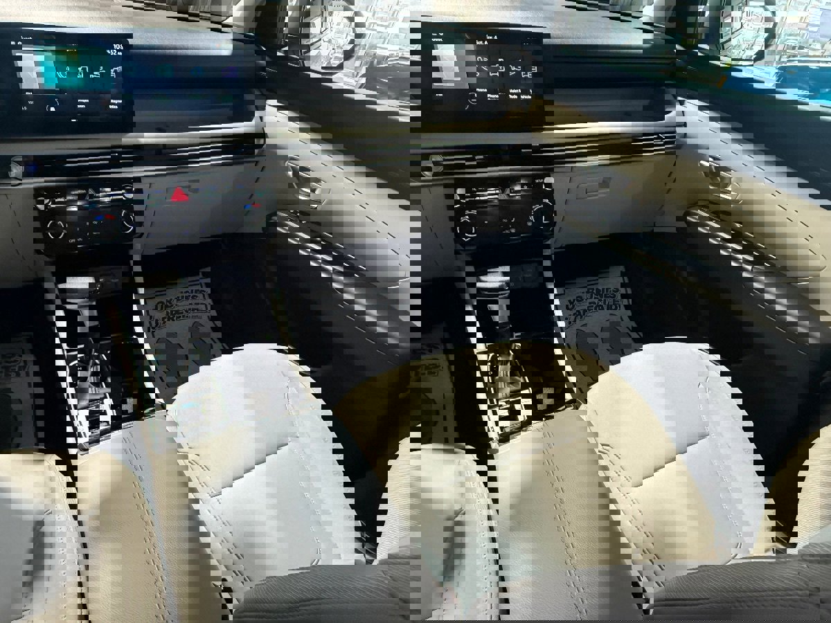 Used 2026 Hyundai Tucson SEL image 24