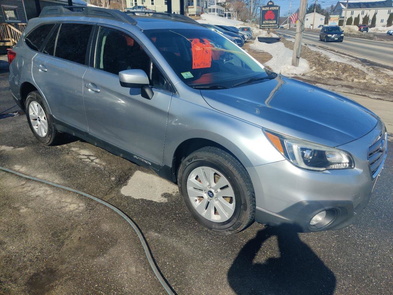 Used 2016 Subaru Outback 2.5i Premium AWD/4WD image 7