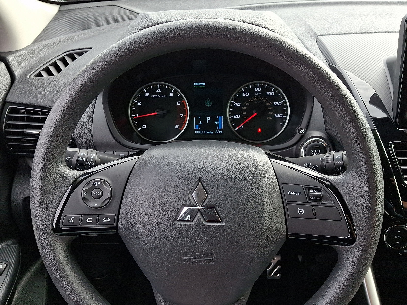 Used 2024 Mitsubishi Eclipse Cross AWD image 18
