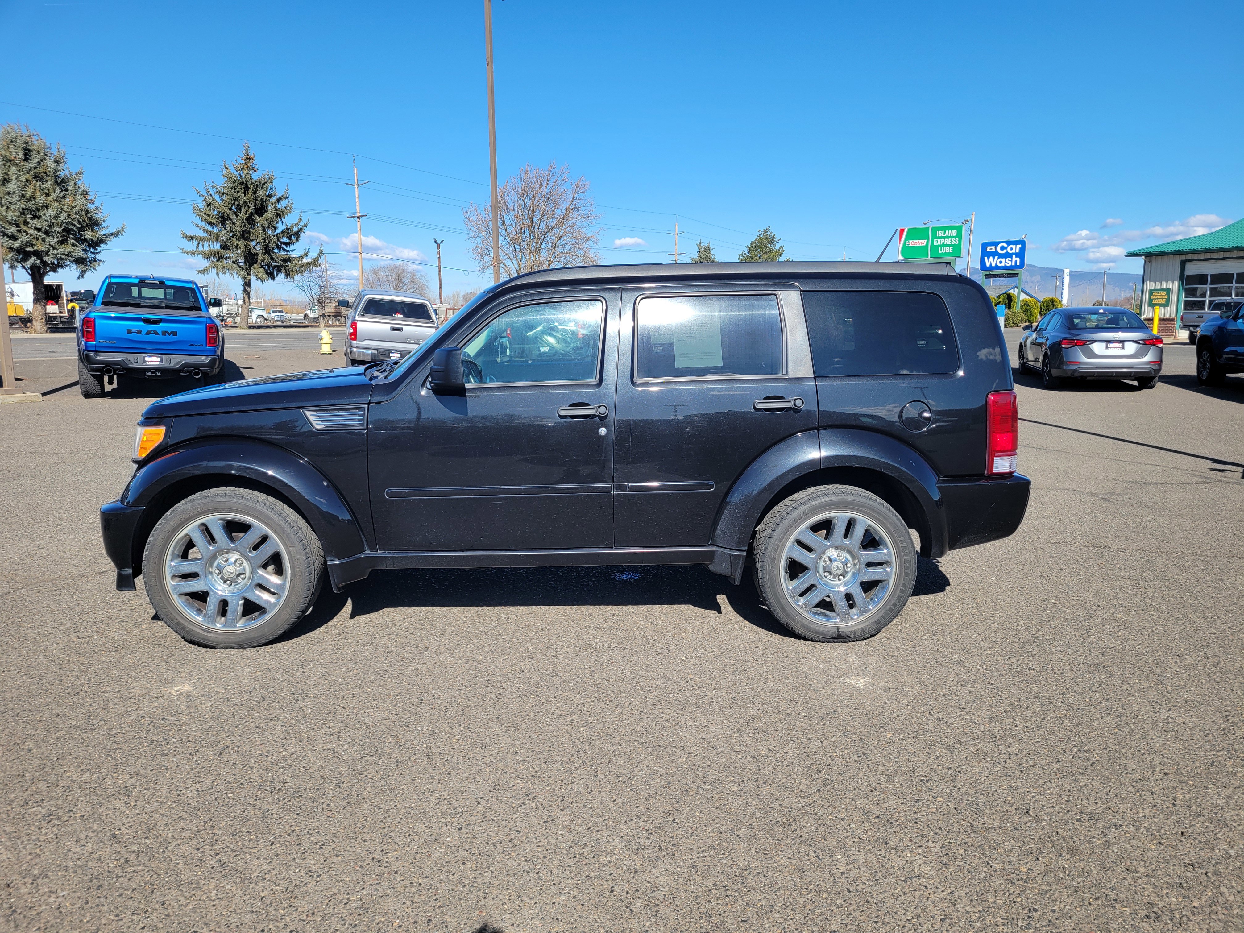 Used 2008 Dodge Nitro R/T image 13