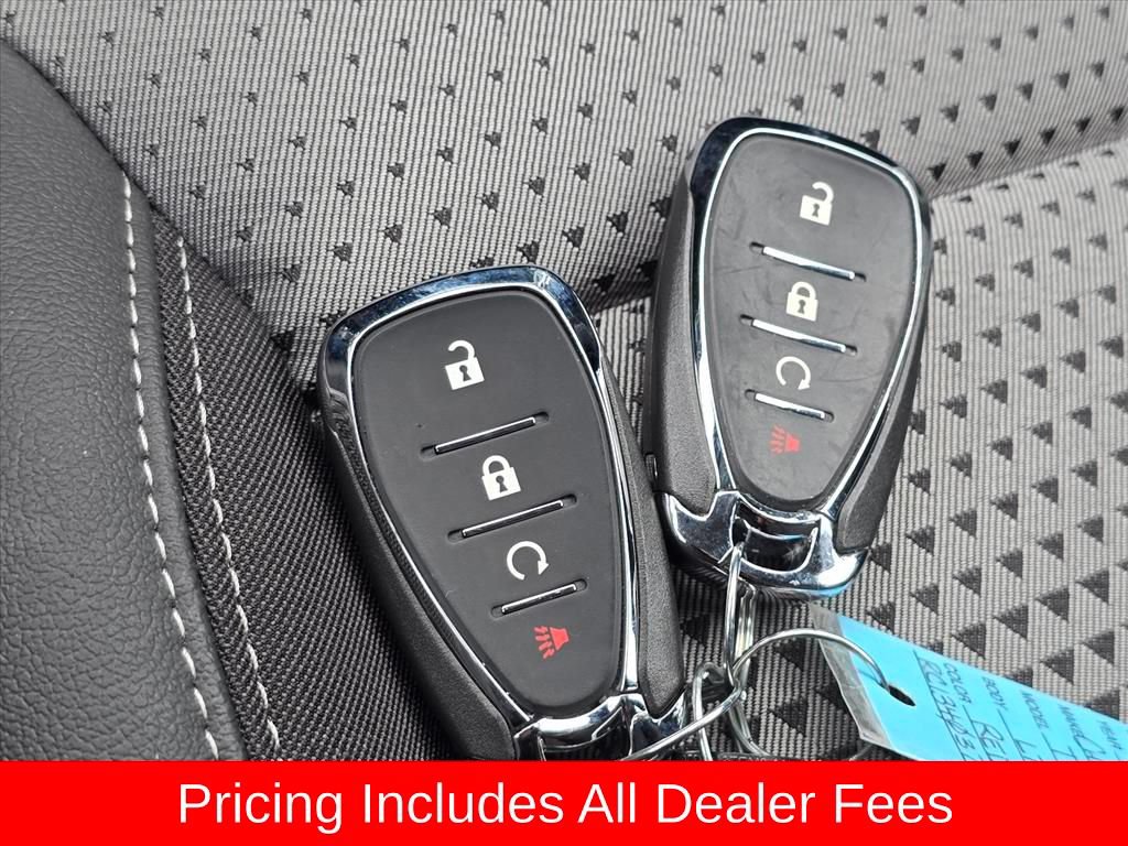 Used 2024 Chevrolet Trax LT w/ Driver Confidence Package FWD image 17