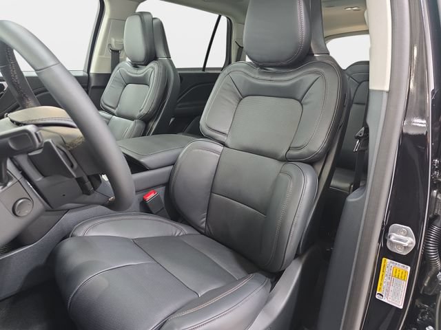New 2026 Lincoln Aviator Reserve AWD/4WD image 12
