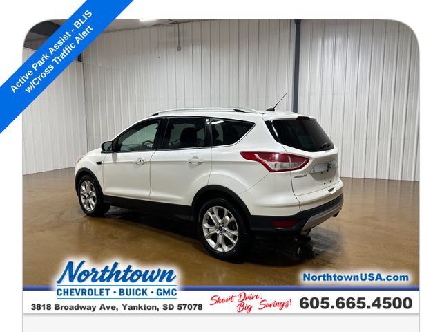 Used 2014 Ford Escape Titanium w/ Equipment Group 401A AWD/4WD image 3
