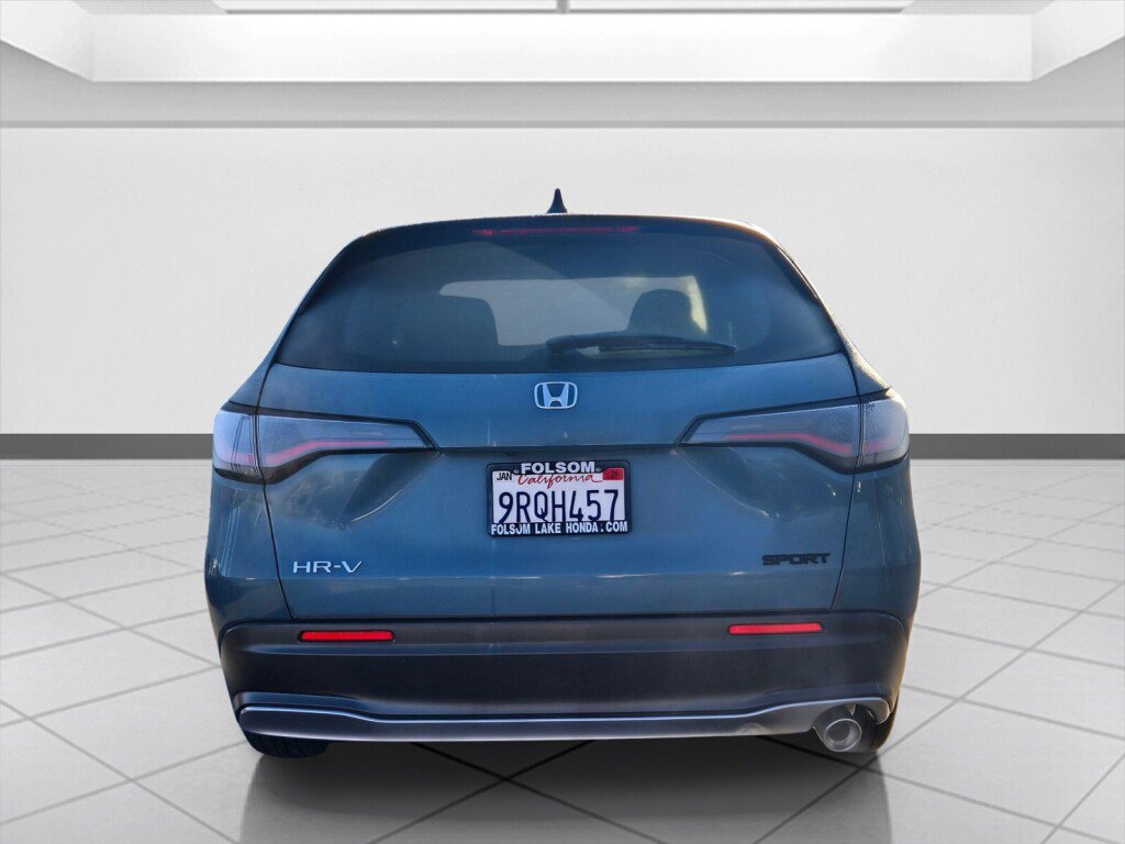 Certified 2025 Honda HR-V Sport image 6