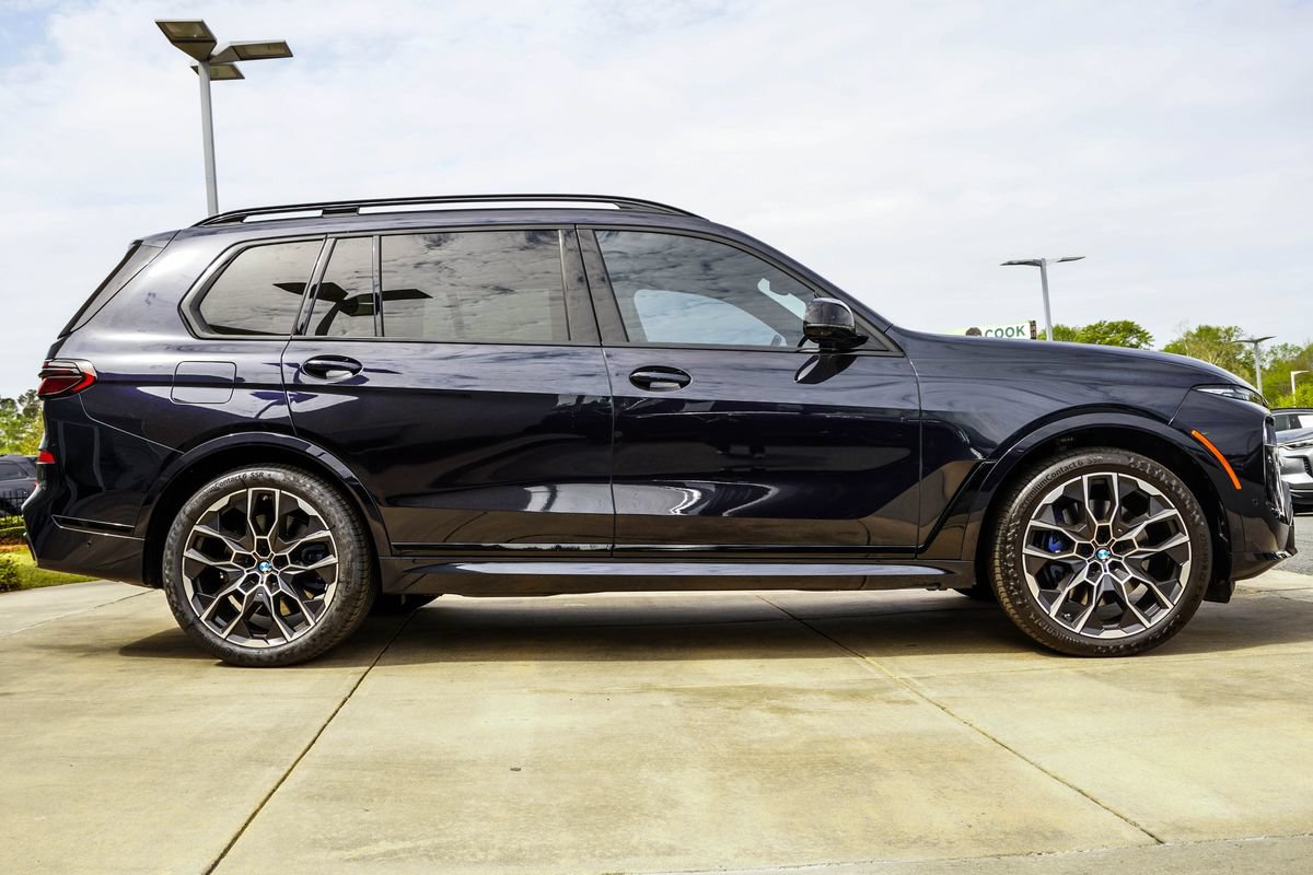 Used 2024 BMW X7 M60i w/ Executive Package AWD/4WD image 6