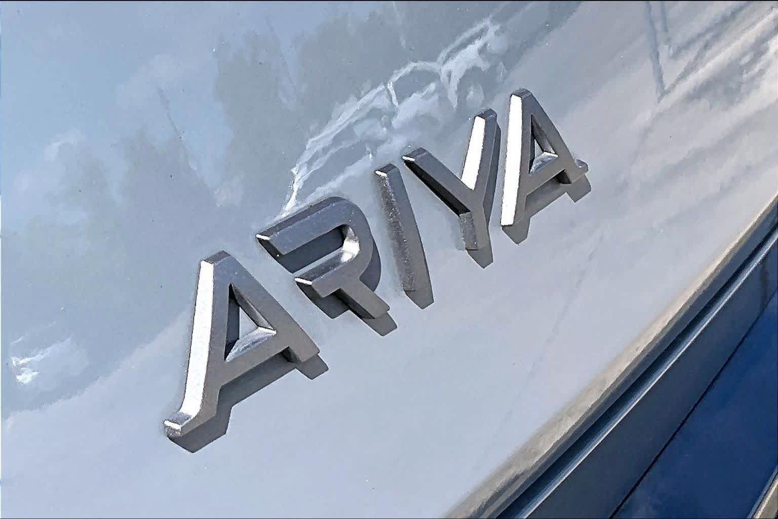 Used 2025 Nissan Ariya FWD image 30
