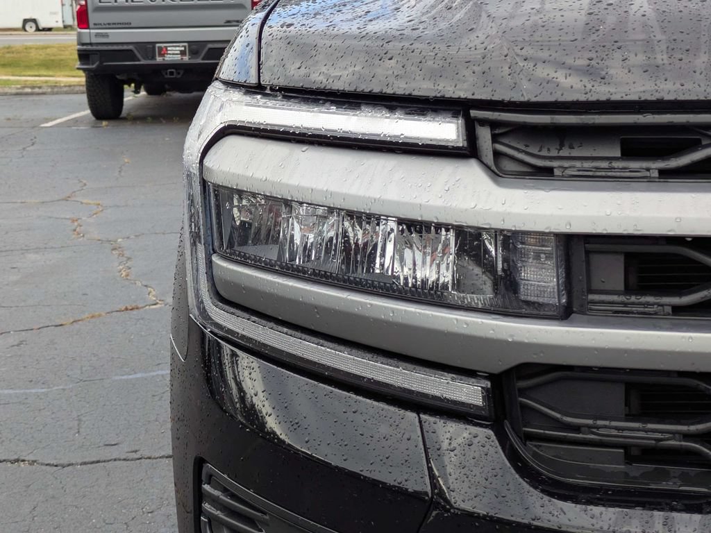 Used 2024 Ford Expedition XLT RWD image 10