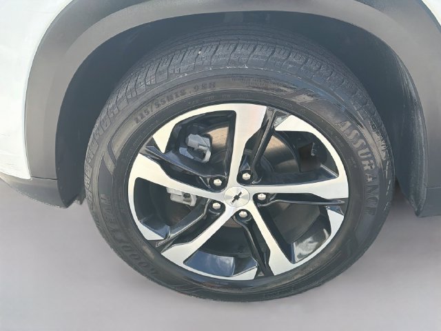 Used 2024 Chevrolet Trax RS w/ Driver Confidence Package FWD image 30