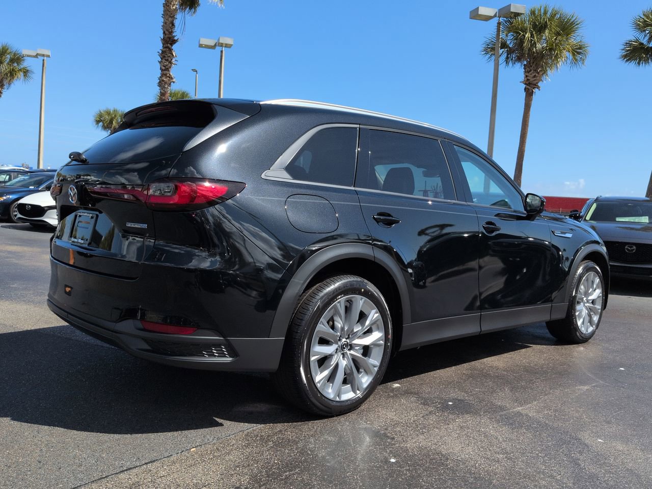 New 2026 MAZDA CX-90 Plug-In Hybrid w/ Preferred AWD/4WD image 4