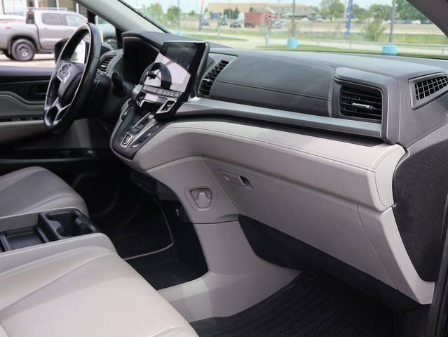 Used 2018 Honda Odyssey Touring image 9