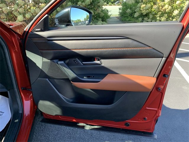 Used 2024 MAZDA CX-50 AWD 2.5 Turbo w/ Cargo Package image 13