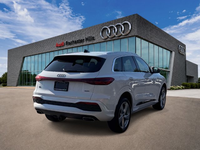 Certified 2025 Audi Q5 Premium Plus AWD/4WD image 5