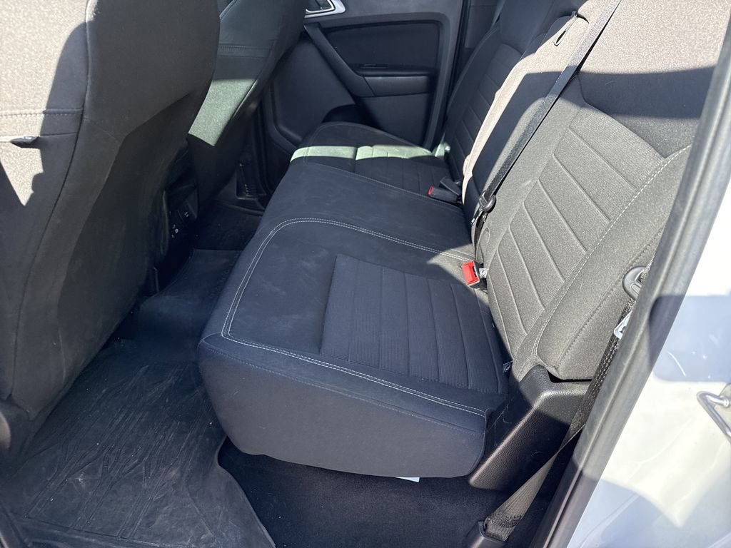 Used 2019 Ford Ranger XLT w/ Equipment Group 302A Luxury AWD/4WD image 11