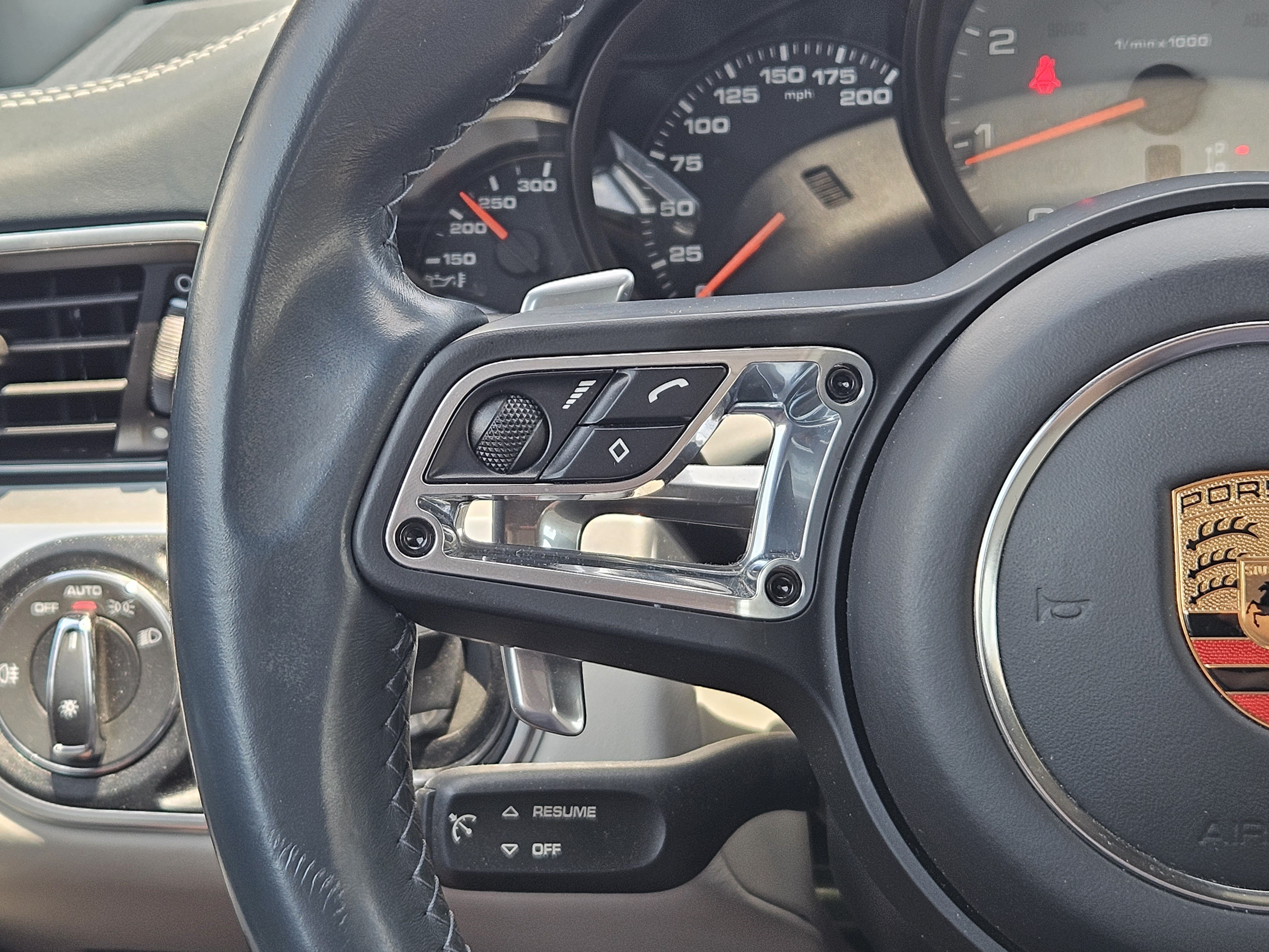 Certified 2019 Porsche 911 Carrera S RWD image 28