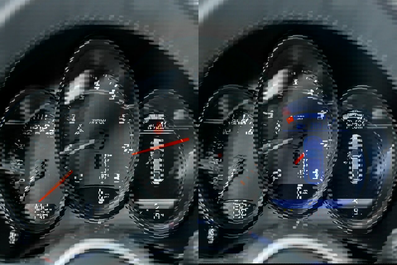 Used 2024 Porsche 718 Cayman image 24