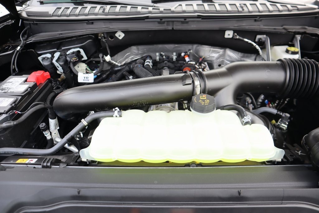 New 2025 Ford Expedition Platinum w/ Stealth Performance Package image 22