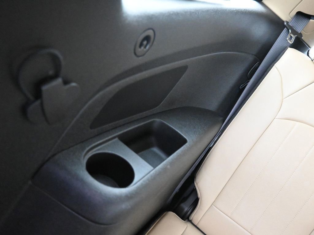 Used 2009 Chevrolet Traverse LTZ image 35