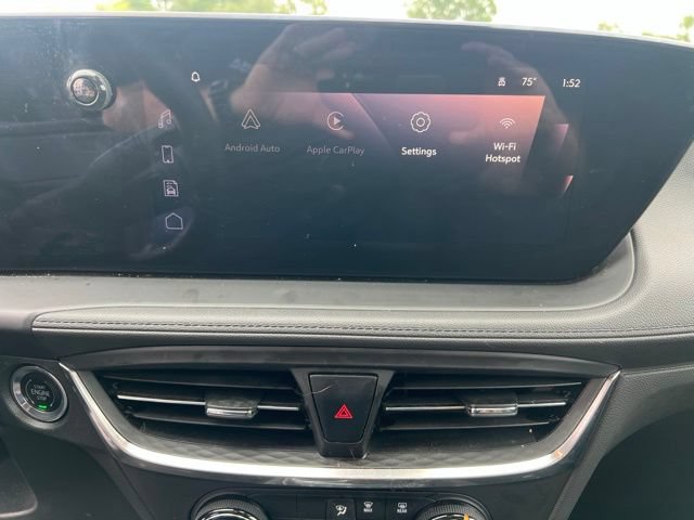 Used 2024 Buick Encore GX Preferred w/ Comfort Package AWD/4WD image 23