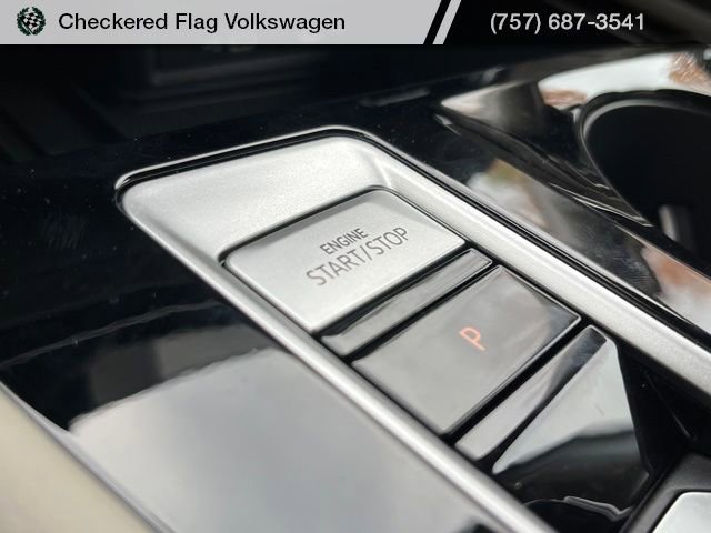 New 2026 Volkswagen Atlas SE image 44