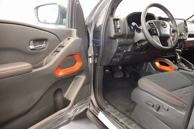 New 2025 Nissan Frontier PRO-4X image 8