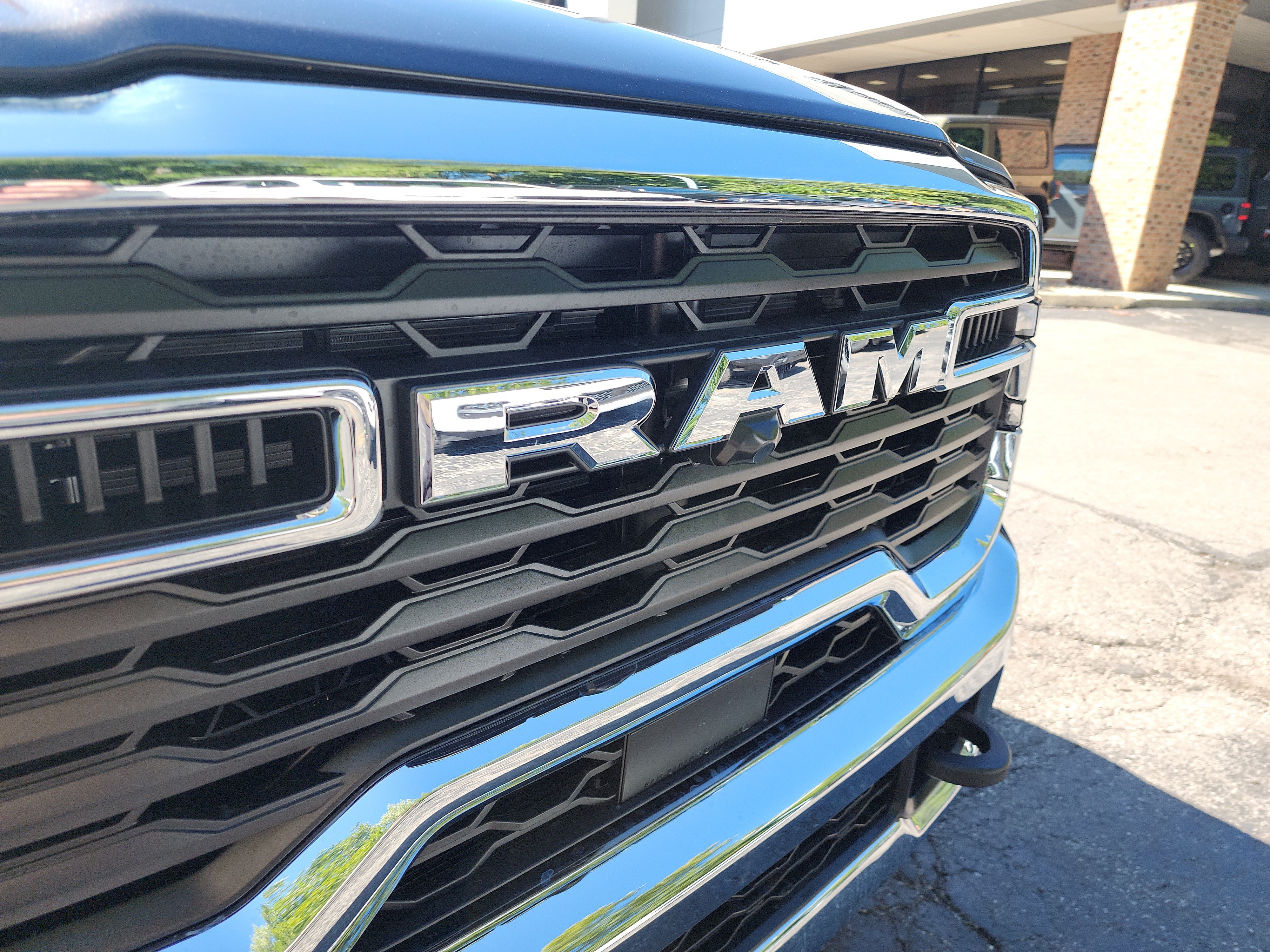 New 2026 RAM 5500 4x4 Crew Cab image 28